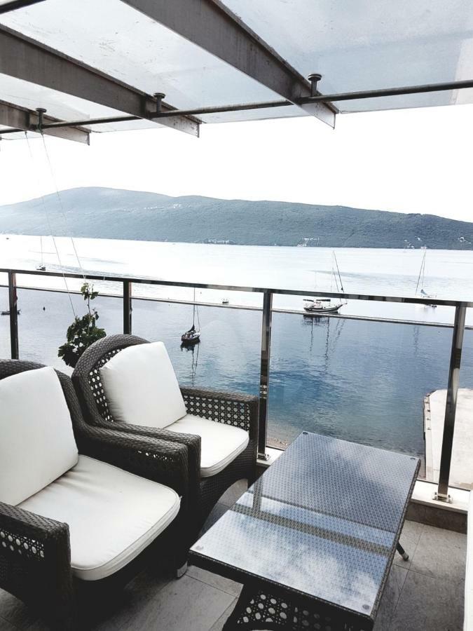 Apartments Admiral 赫尔采格诺维 外观 照片